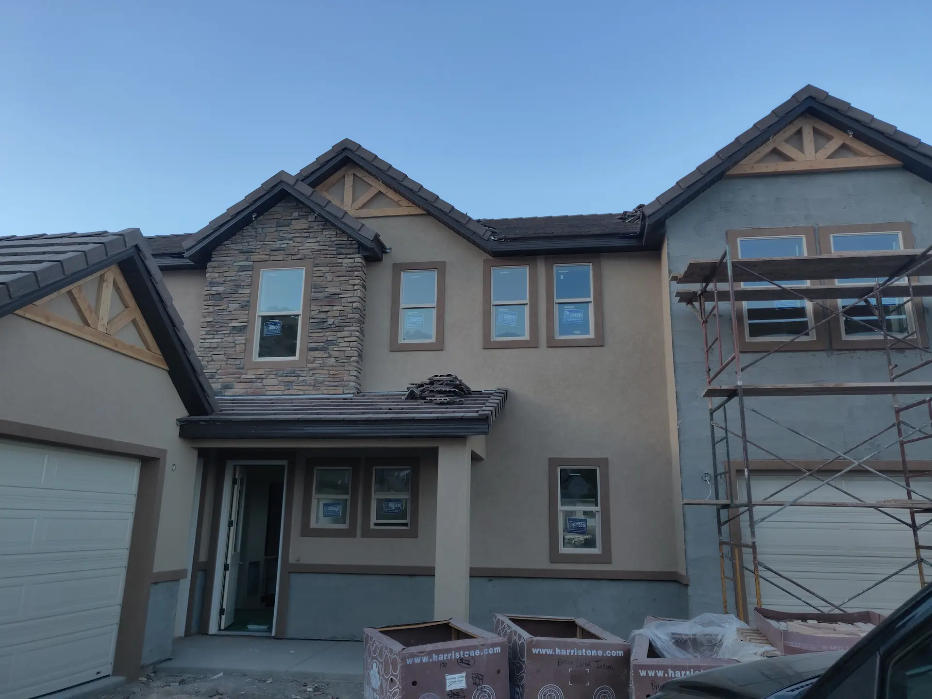 Hardie fiber cement siding installed by Zenic Industries—durable, fire-resistant, and designed to last for decades.